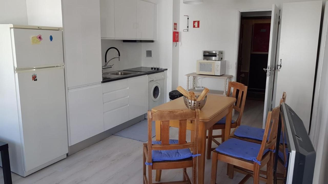 Apartment Girasol Front Beach Quarteira Algarve Exterior photo
